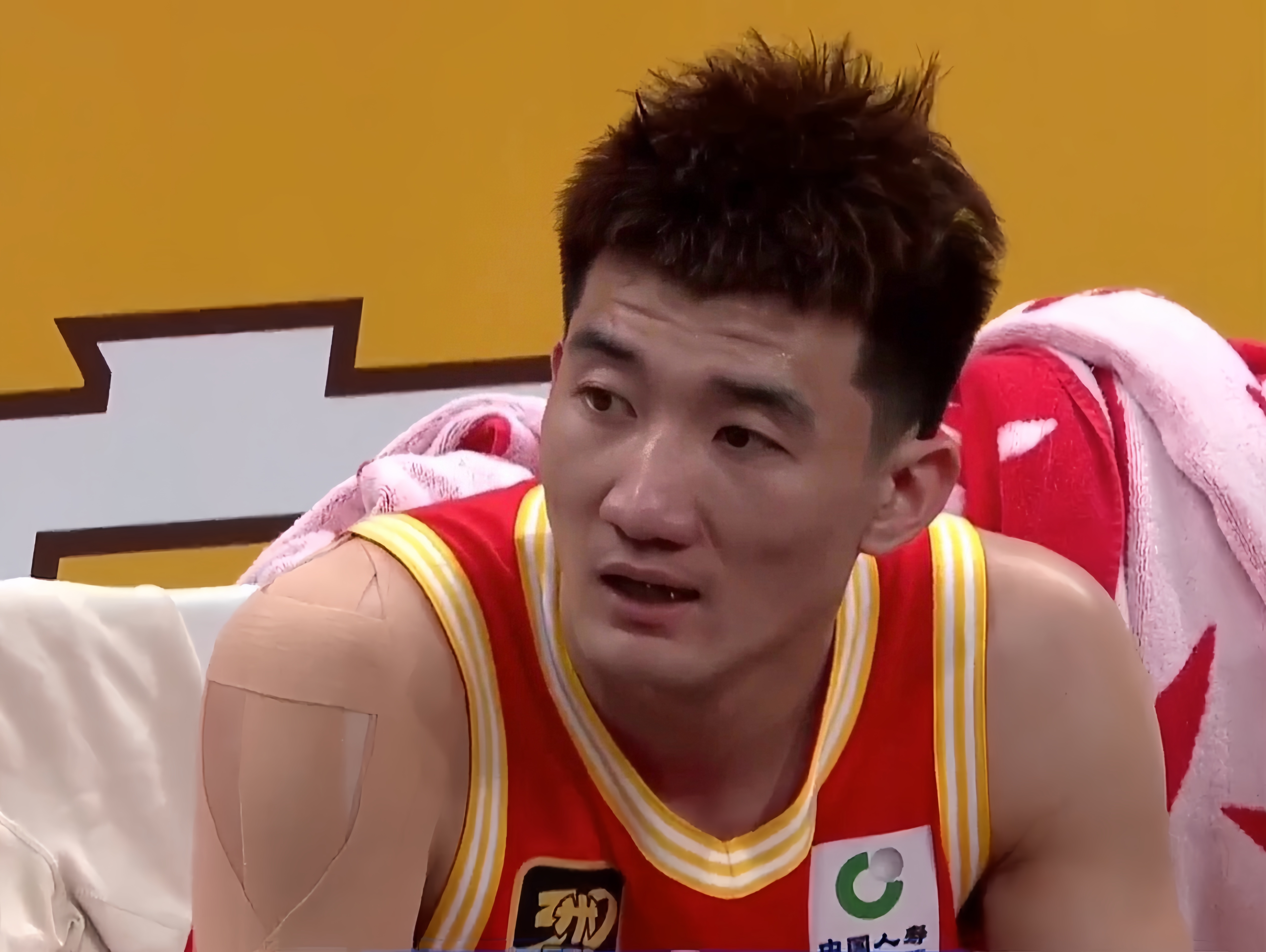 开云网站-关于CBA常规赛今晚再迎强敌，金州勇士更衣室发声，主帅态度：更衣室稳定，资深球员宣示担当的信息